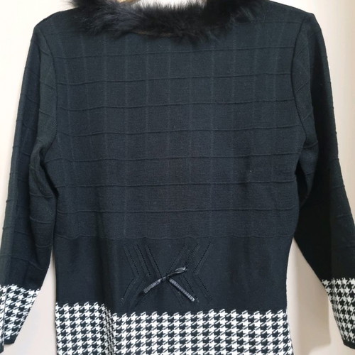 Women's merino wool sweater 3/4 sleeve like new, black size L