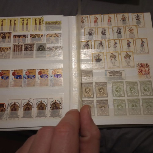 Luxury album with over 300 collectible Greek stamps like new