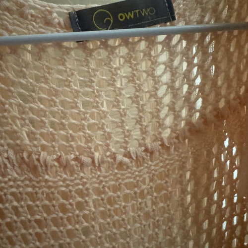 Knitted summer sleeveless top with fringes like new, cool and comfortable