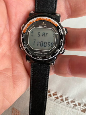 Seiko Digital Watch A827 6010 used