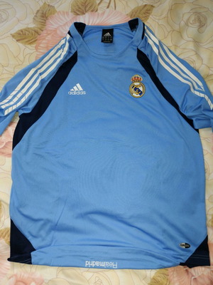 Μπλούζα Real Madrid Medium σαν καινούργια