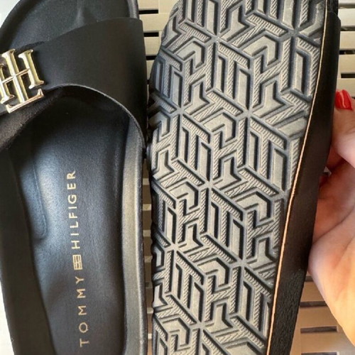 Tommy Hilfiger mules new, size 39, narrow fit, black