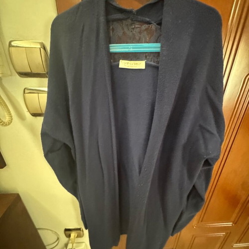 Cardigan blue wool thin used