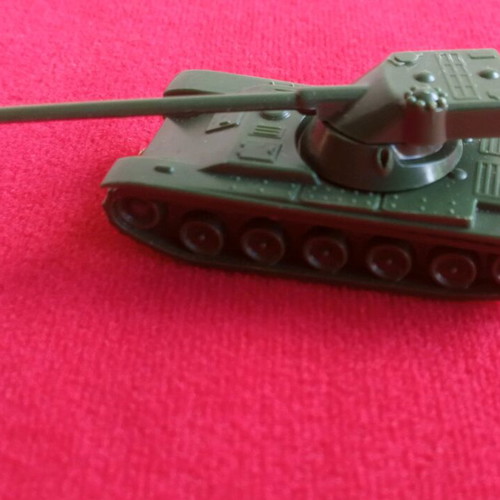 Tank miniature collectible vintage 1970 like new, plastic