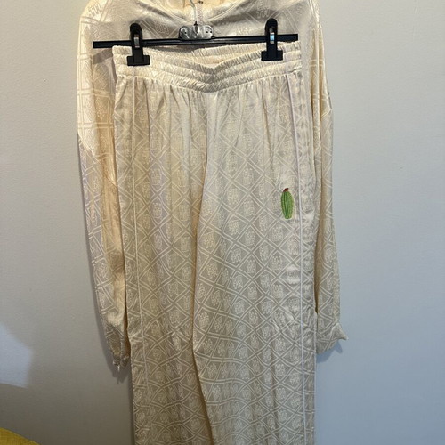 Peacock Pants new, size S, gold color
