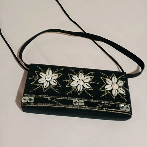 Women's satin shoulder bag used with shells