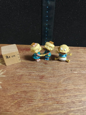 Rugrats figures like new