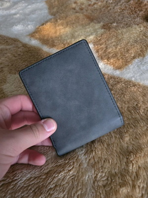 Men's wallet black like new