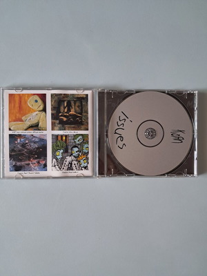 Korn Issues CD, metal