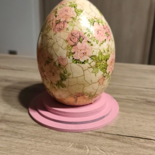 Spring Easter Ceramic Egg Decoupage new with pink base