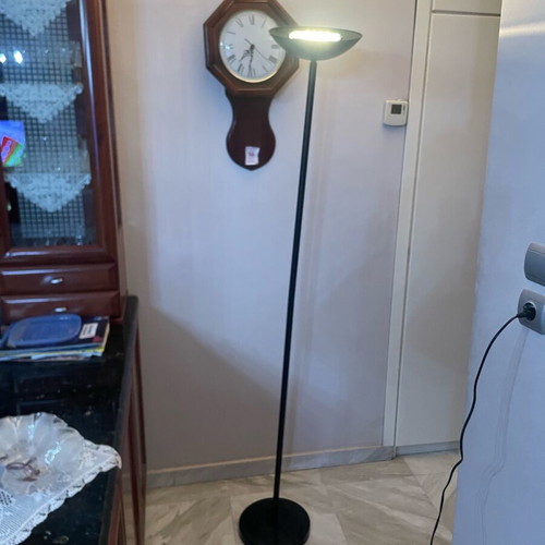 Floor lamp like new, 1.6m height, spotlight style with dimmer