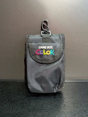 Nintendo Gameboy Color carrying bag like new