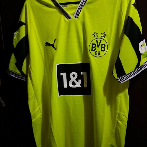 Borussia Dortmund jersey new, size Large
