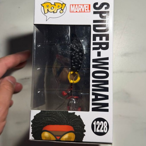Funko Pop! Marvel Spider-Woman 1228 Bobble-Head new