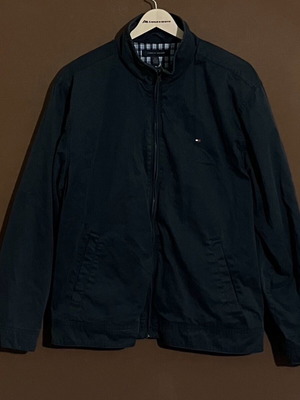 Tommy Hilfiger Light Jacket mens, like new, size large, blue