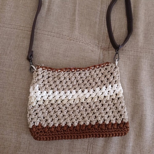 Handmade shoulder bag like new, beige and gold