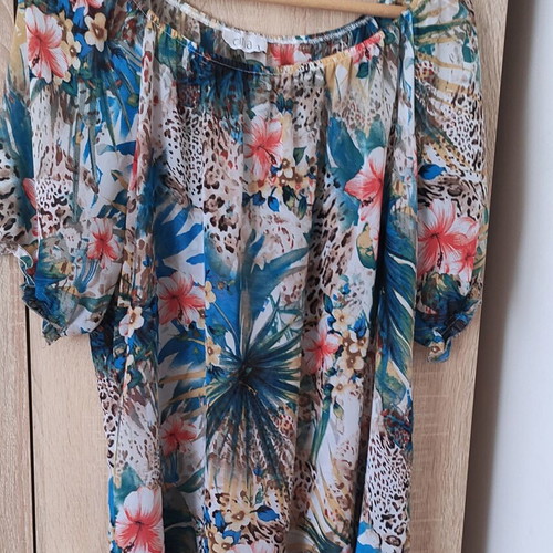 Blouse Dina with tropical pattern used, multicolor, size XL