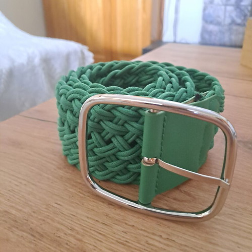 Knitted green belt Boho style free size like new