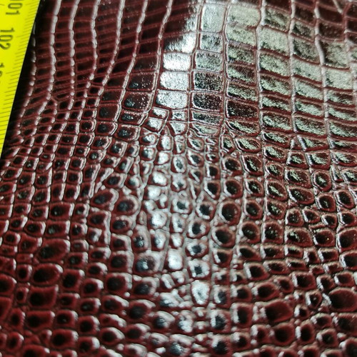 Genuine 2mm leather with pressed crocodile pattern like new, 6 pieces