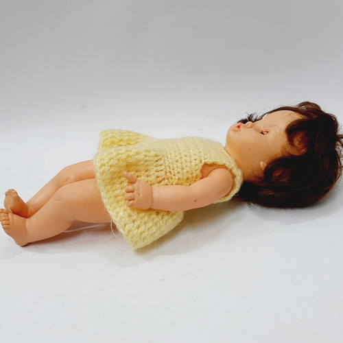 Ideal doll 1970s with original hand-knitted dress