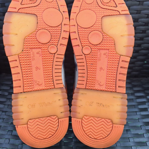 Off-White Out of Office sneakers used, size 43