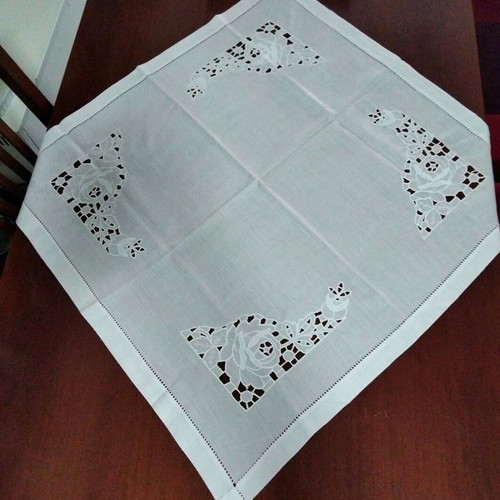 Set of 2 cotton cutwork table linens new