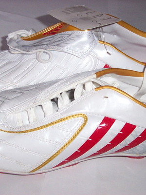 Adidas Kids Football Shoes New, Size 37-38, White Red
