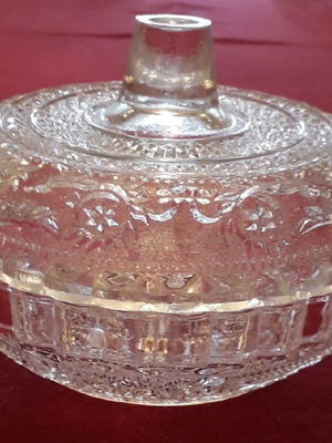 Crystal carved fontaniera new