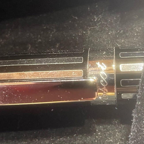 Ascot pen like new in its box