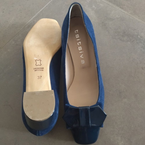 Tsitsivas leather pumps size 37 like new, blue