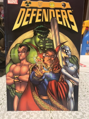 Defenders Indefensible Soft Cover TPB used