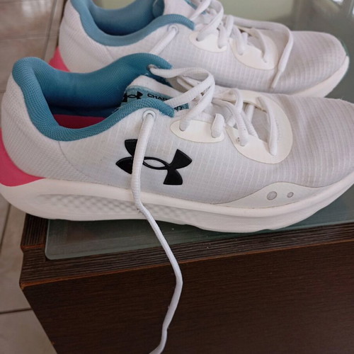 Under Armour white athletic shoes like new, size 36.5