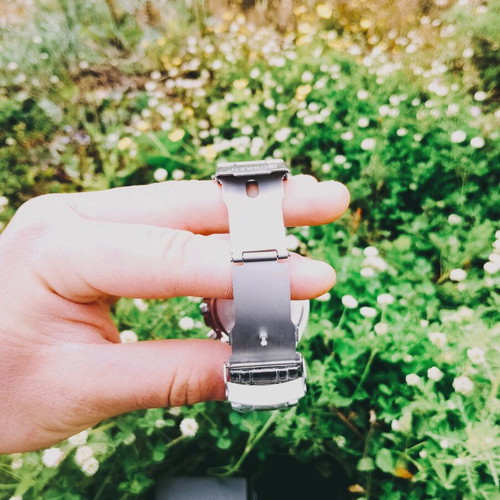 Curren men's watch like new, black and silver