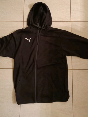 Puma jacket new size M