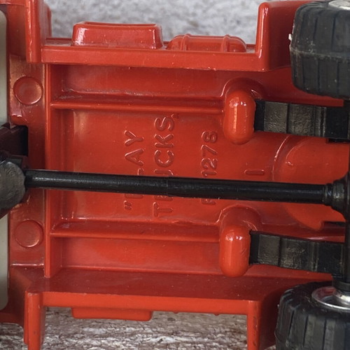 Play Trucks Ελλάς DAF Caterpillar Traxcavator Bulldozer 1:50 used