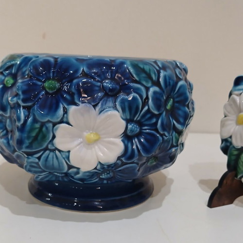 Vintage Japan 70s Fondantiere with Floral Relief Pattern