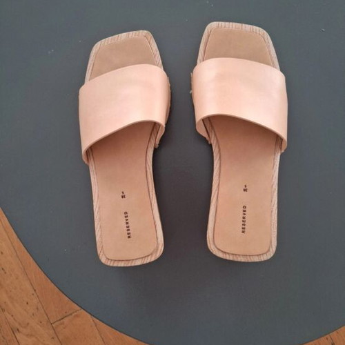 Clogs Reserved nude leather like new, size 38