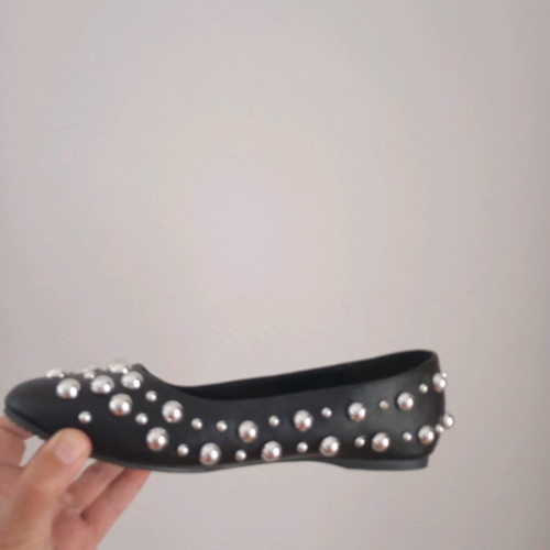 Ballerinas with silver studs size 39 like new, black