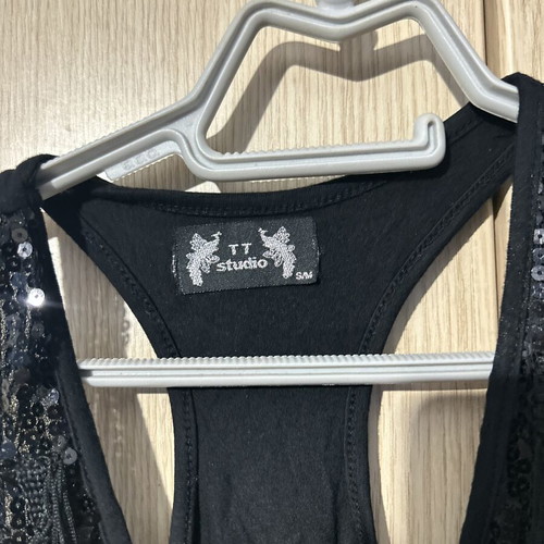 TT Studio black tank top with birds and fringes used, S/M