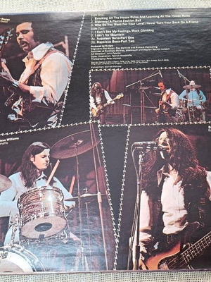 Budgie Bandolier LP, ροκ