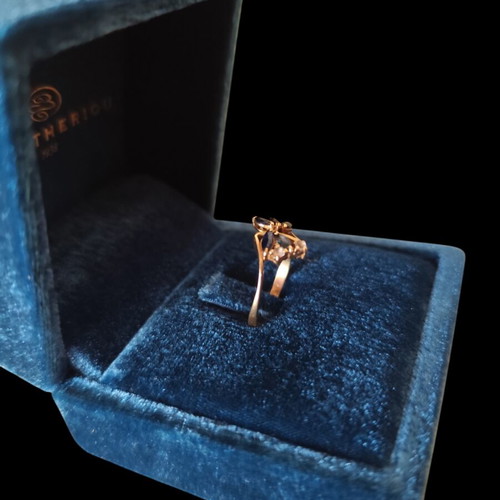 Gold 585/14K ring with multicolored stones, vintage style
