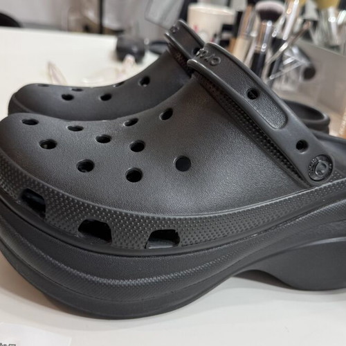 Crocs Bae Clog black like new, size 39-40