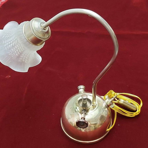Retro table lamp with brass base from Lux