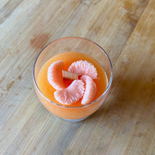 Midnight Mandarin candle new with mandarin scent