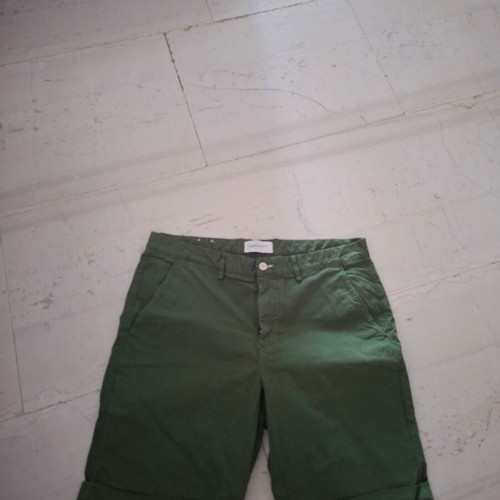 Gant Bermuda shorts new, size W36, green