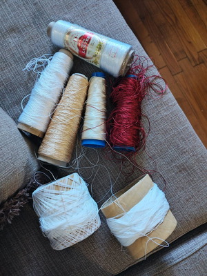 Various threads new, very good quality