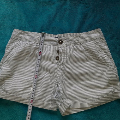 Terranova shorts used, blue and white stripes, size L