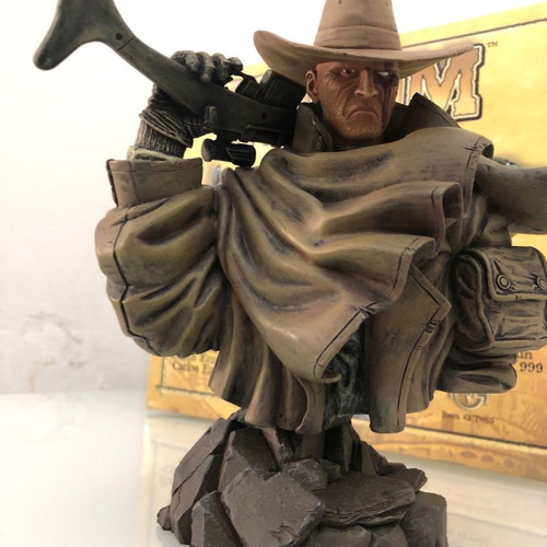 Just A Pilgrim Mega Bust 20cm new, limited edition #108/999