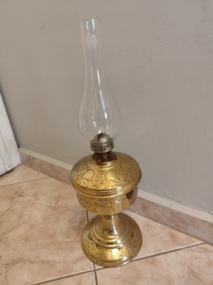 Antique Oil Table Lamp bronze used, fully functional