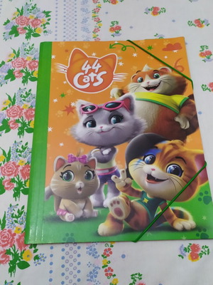Paper folders pack of 12, 34x26 cm